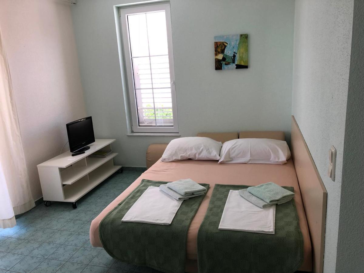 Apartments Irena 沃迪切 外观 照片